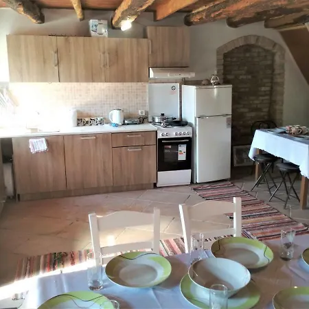 Ferienhaus River House Maria Lefkímmi