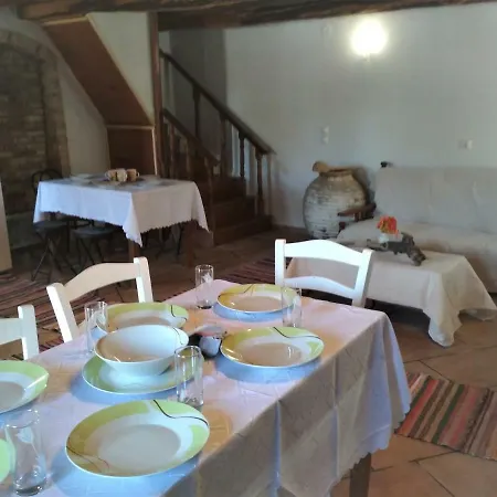 Case de vacanță River House Maria